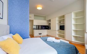 Home At Porto - Aliados Apartments